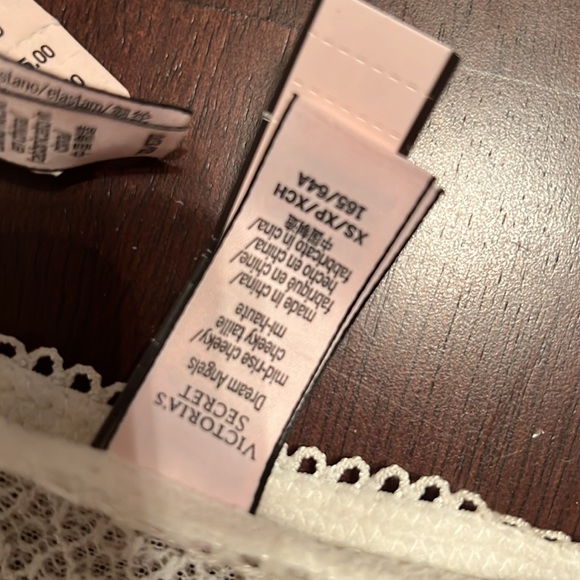 VS Dream Angels bra only - Picture 5 of 6